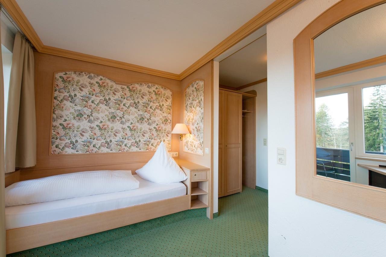 Hotel St. Ulrich Garni Ottobeuren Dış mekan fotoğraf